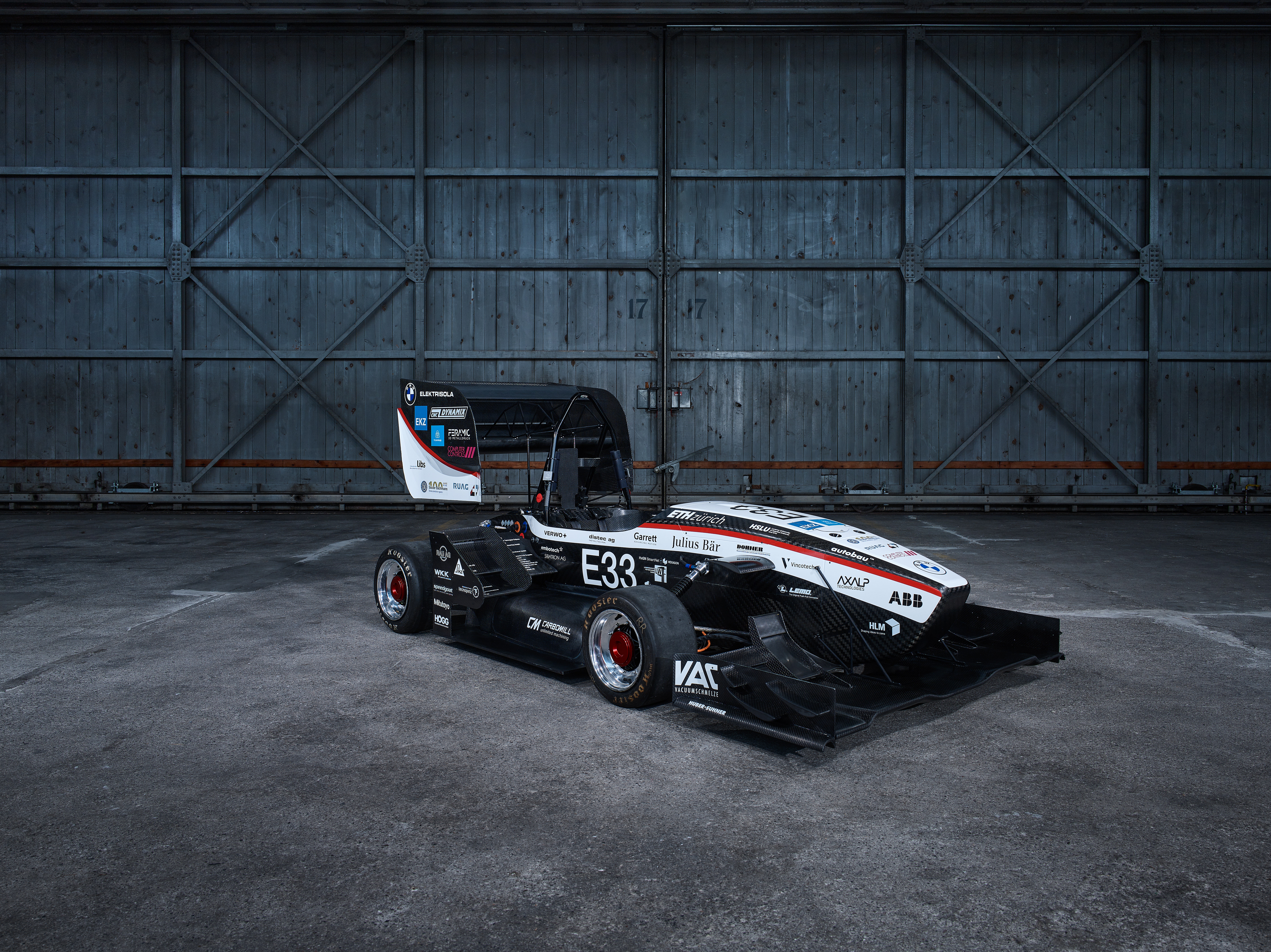 AMZ Formula Student ETHZ Car reveal 1