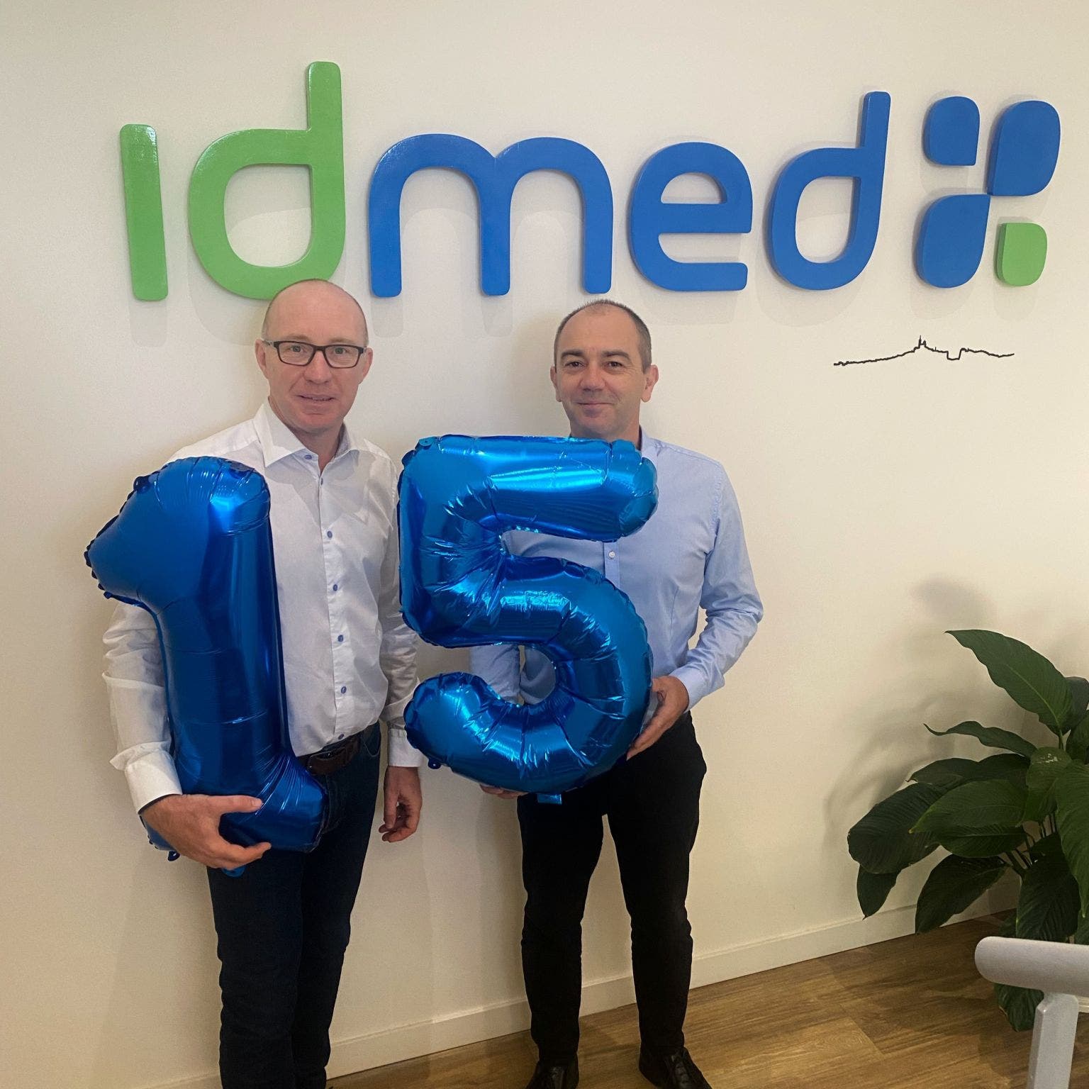 IDMED medical devices with LEMO connector