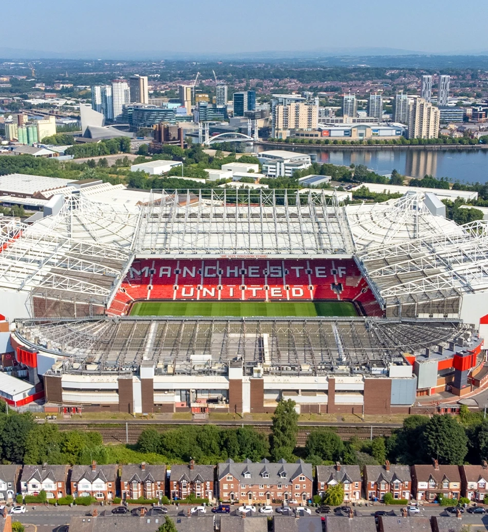 football-league-connected-18-948x1032.jpg