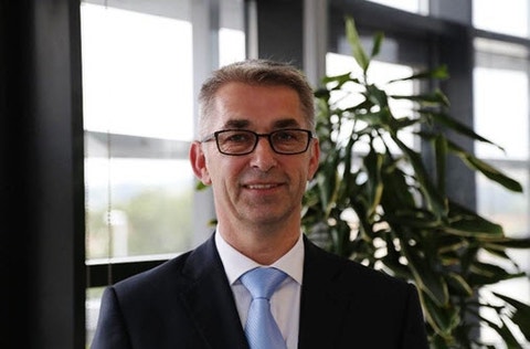 manager peter dent