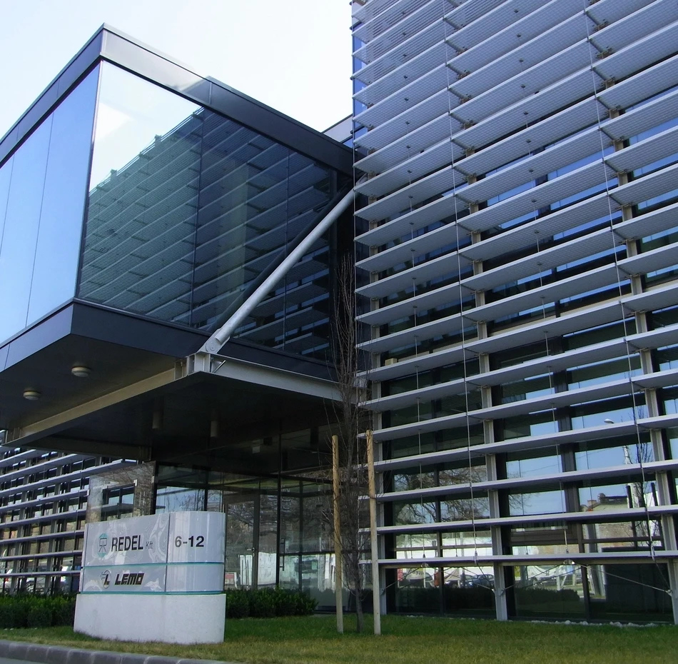 REDEL KFT building 